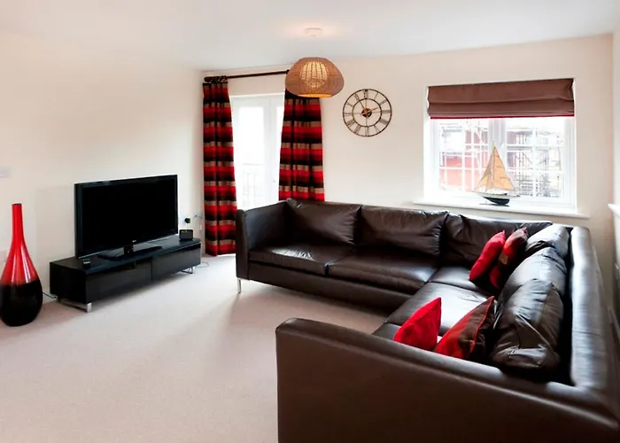 Dbs Serviced Apartments - The Coach House