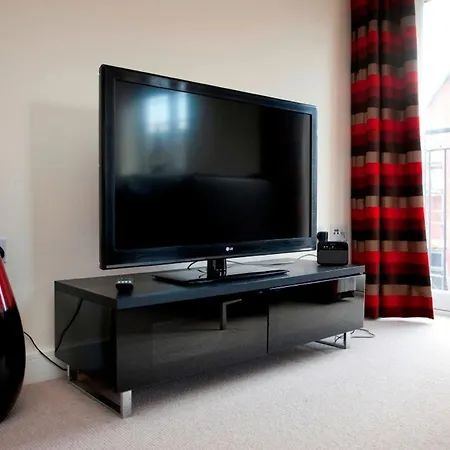 Dbs Serviced Apartments - The Coach House Castle Donington Exterior foto