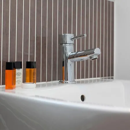 Dbs Serviced Apartments - The Coach House Castle Donington Quarto foto