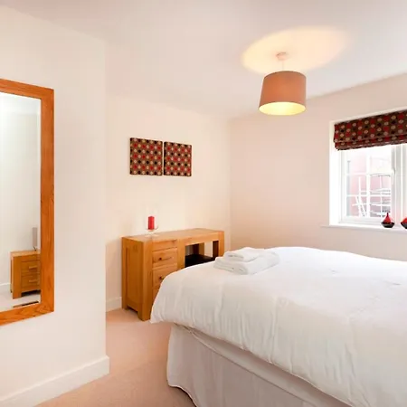 Dbs Serviced Apartments - The Coach House Castle Donington Exterior foto